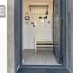 Gafa House - Family And Workplace