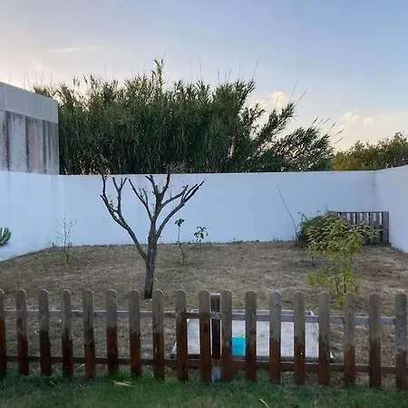 Gafa House - Family And Workplace *