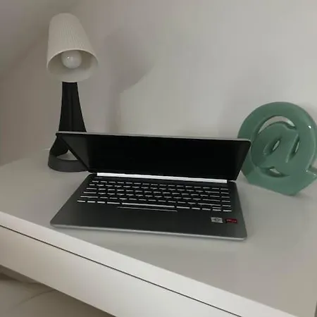 Gafa House - Family And Workplace Villa