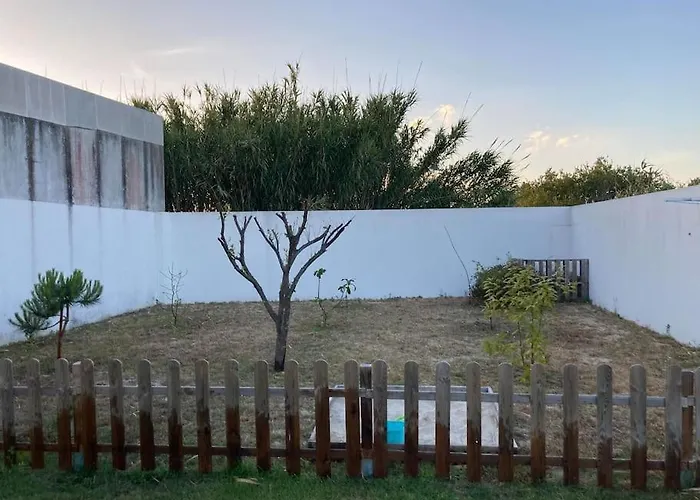 Gafa House - Family And Workplace *