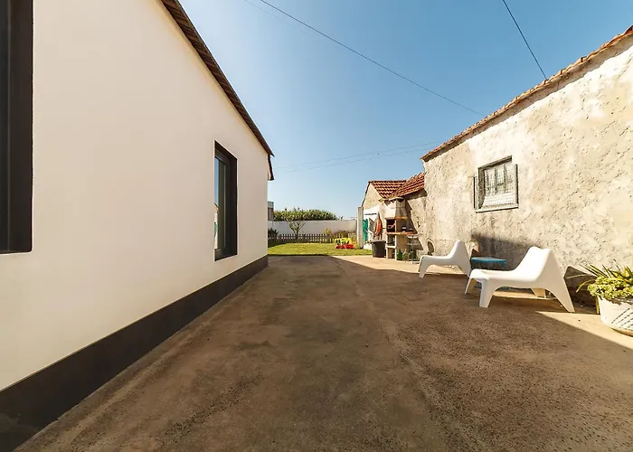 Gafa House - Family And Workplace